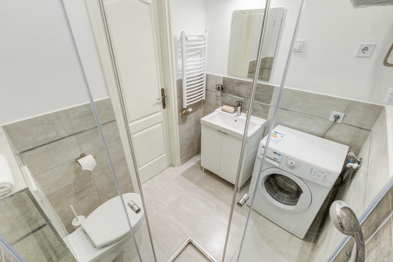 Riverside Deluxe Apartment บูดาเปสต์ ภายนอก รูปภาพ